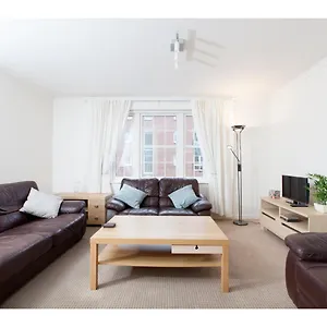 Apartment Attractive Leith