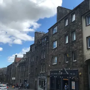 Crags View On The Royal Mile Apartamento