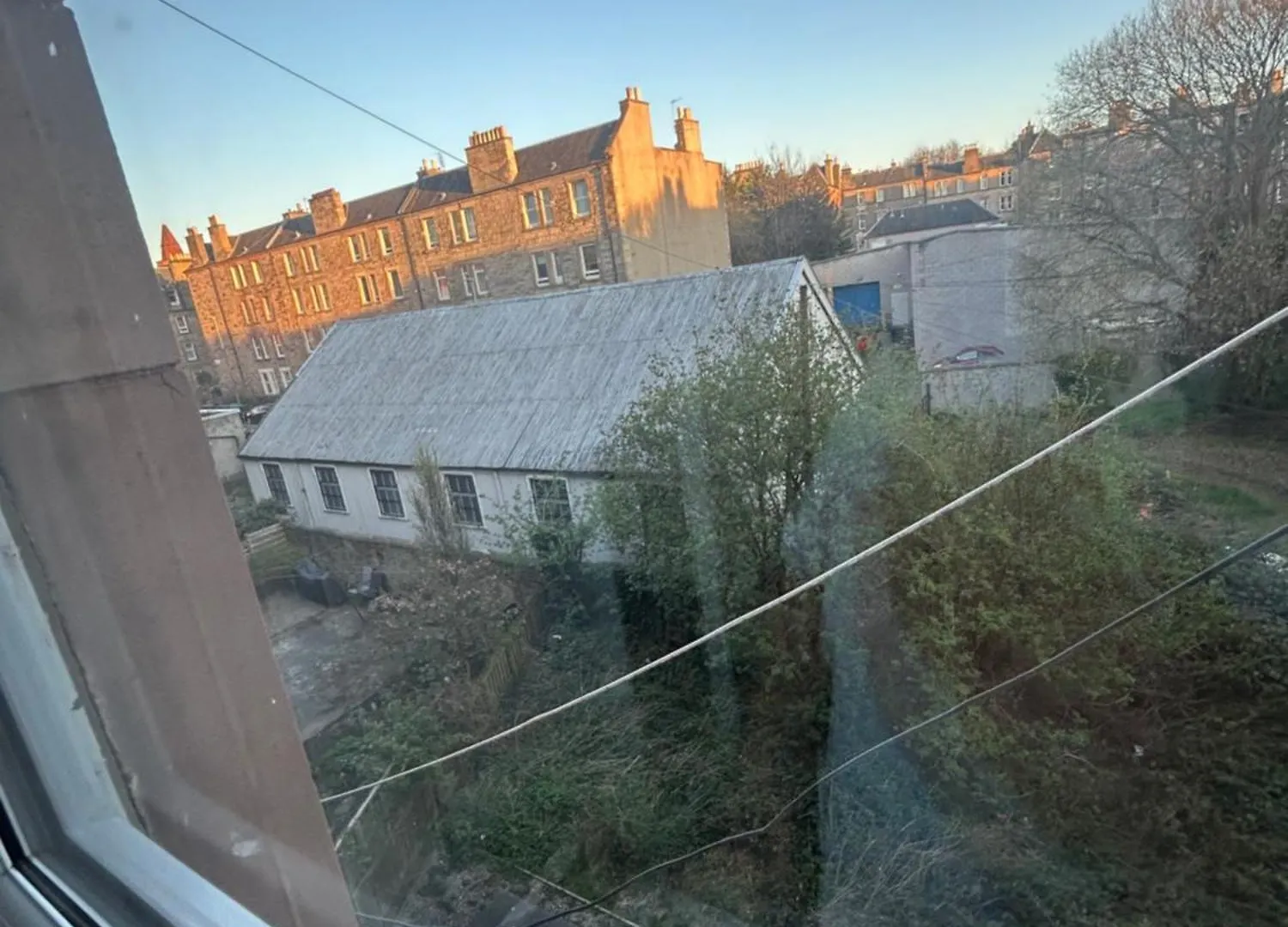 Bright Bedroom With King Side Bed And Shared Bathroom, Just A 15 Minute Walk From Haymarket Station Edinburgh 0*,  United Kingdom